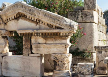 Kudüs’te 2 bin 700 yıllık tuvalet bulundu