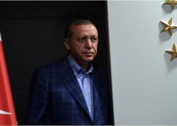 Kulis: AKP, 'erken seçim' nedeniyle sorunları gündeme 'alıyormuş' gibi yapıyor