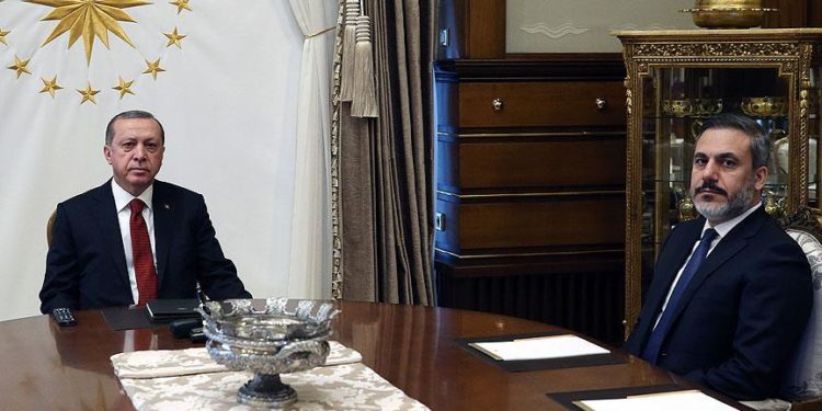 Kulis: Erdoğan, Kürtlerin oyunu almak için MİT’i devreye soktu