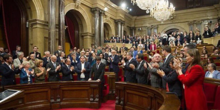 Kuzey ve Doğu Suriye Özerk Yönetimi, kendisini tanıyan Katalonya Parlamentosu'na teşekkür etti