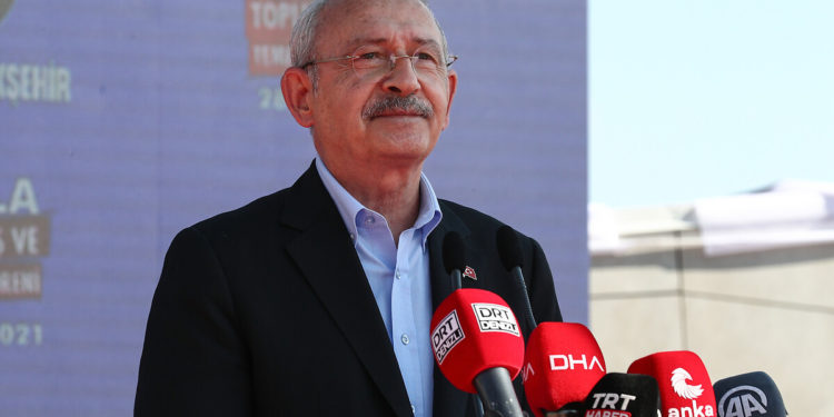 Kılıçdaroğlu: Adaylık için özgeçmiş bırakanlar var