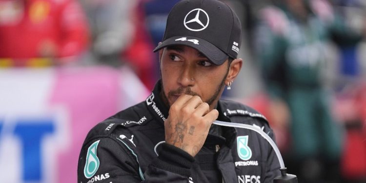 Lewis Hamilton, İstanbul'daki yarışa son sırada başlayabilir