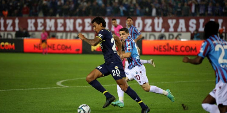 Luiz Gustavo'dan hakem tepkisi: Bunu daha önce hiç yaşamadım