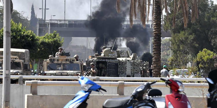 Lübnan'da Beyrut'taki olaylar için bir günlük yas ilan edildi