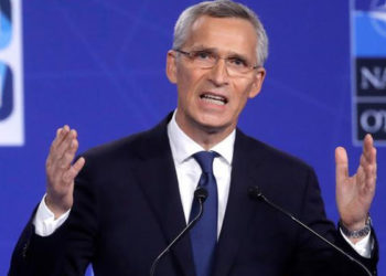 Macron'a sert uyarı: NATO'yu da Avrupa'yı da bölersin