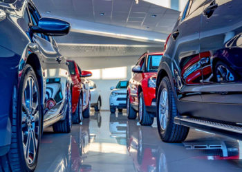 Matrah düzenlemesiyle yüzde 50'lik dilime dahil olan birçok araç yüzde 80'lik vergiye girecek, fiyatlar 50 bin lira artacak