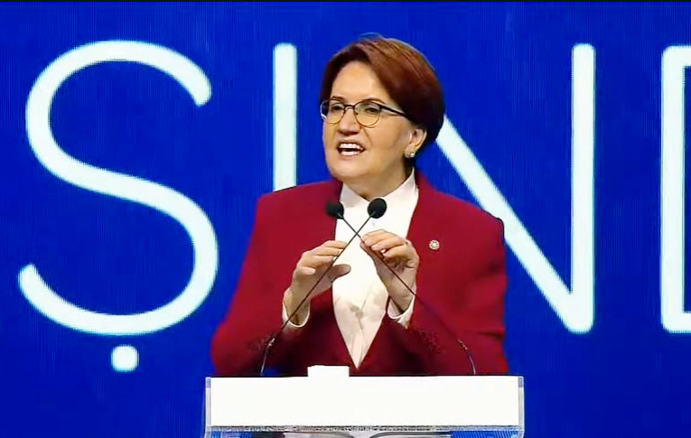 Meral Akşener: İktidara yürümüyor, koşuyoruz; haramiler gidiyor, iyiler geliyor