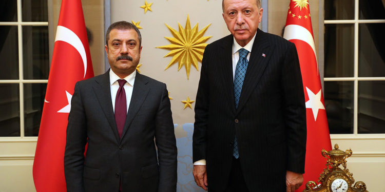 Merkez Bankası’nda gece yarısı operasyonu: 3 kişi görevden alındı