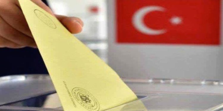 MetroPOLL ve ORC'nin anketine göre ittifakların oy oranları çok yakın