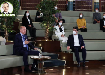 Milletin düş yakamdan diyeceği günlerin arifesindeyiz