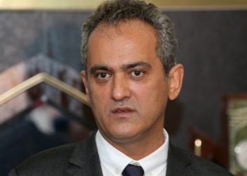 Milli Eğitim Bakanı &Ouml;zer'den 'vakalar artarsa okulların kapatılır mı' sorusuna yanıt