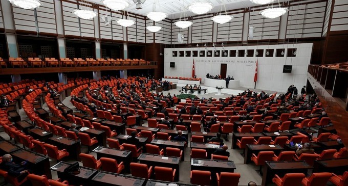 Muhalefet partileri ‘güçlendirilmiş parlamenter sistem’ gündemi için bir arada