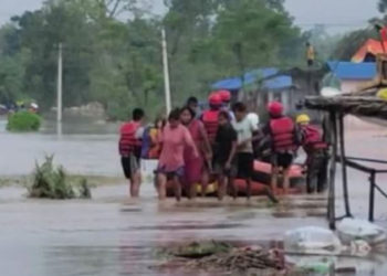 Nepal'de sel ve heyelan felaketi: Ölü sayısı 77'ye yükseldi