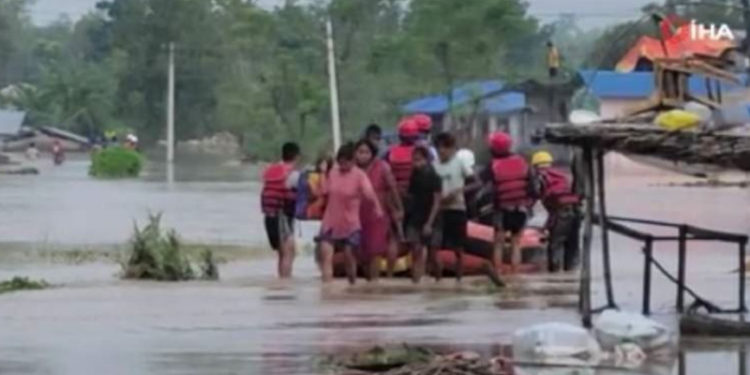 Nepal'de sel ve heyelan felaketi: Ölü sayısı 77'ye yükseldi