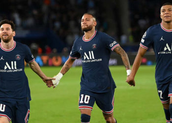 Neymar'dan ilginç analiz: Kağıt üzerinde iyi futbolcularız