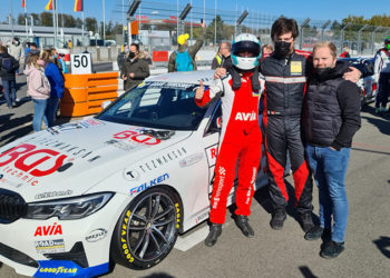 Nürburgring Dayanıklılık Serisi'nde Emir Aşarı, son yarışın galibi oldu