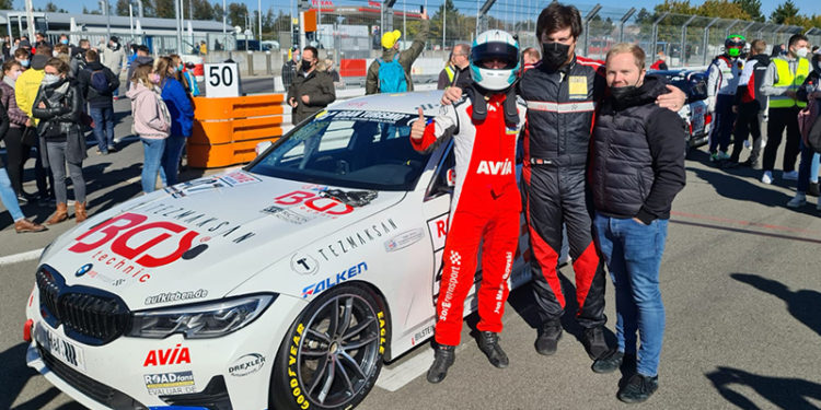 Nürburgring Dayanıklılık Serisi'nde Emir Aşarı, son yarışın galibi oldu