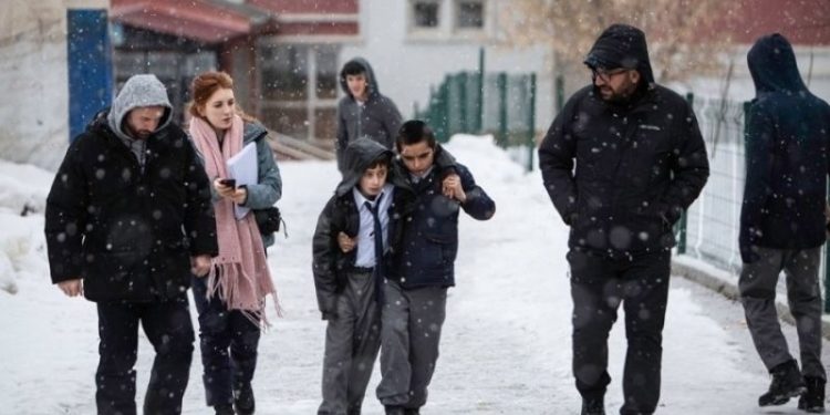 Okul Tıraşı Chicago'dan 'En İyi Film' ödülüyle döndü