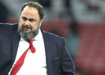Olympiakos'un sahibi Marinakis: İstanbul'da, kendi şehrimizde kazanmak çok önemliydi