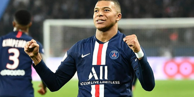 PSG'de Marco Veratti, sakatlığı nedeniyle 4 hafta sahalardan uzak kalacak