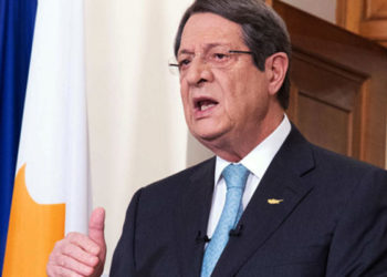 Pandora Belgeleri: Güney Kıbrıs lideri Anastasiadis'in kurduğu hukuk şirketi, Rus senatör Lebedev'in varlıklarını sakladı