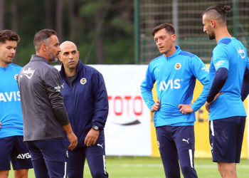 Pereira'dan Mesut Özil kararı