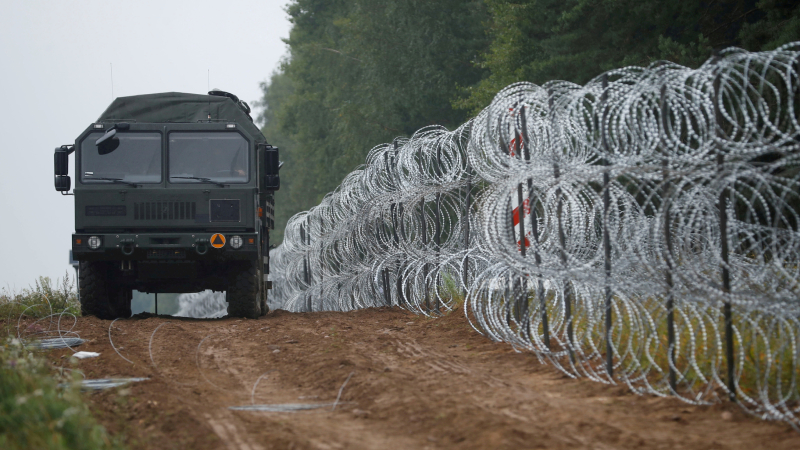 Polonya: Belarus, sınırda devriye gezen askerlerimize ateş açtı