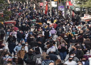 Prof. Dr. Buruk: Virüs zamanla zayıflayıp mevsimsel grip gibi olacak
