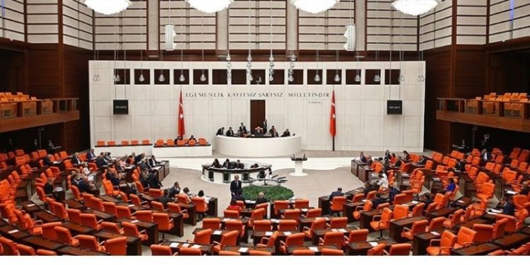 Prof. Dr. Osman Can: Fikrimi değiştirdim, siyasi partiler kapatılabilir