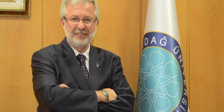 Prof. Yusuf Ulcay, Berat Albayrak gibi: 1 dolar 10 lira olsa ne olur