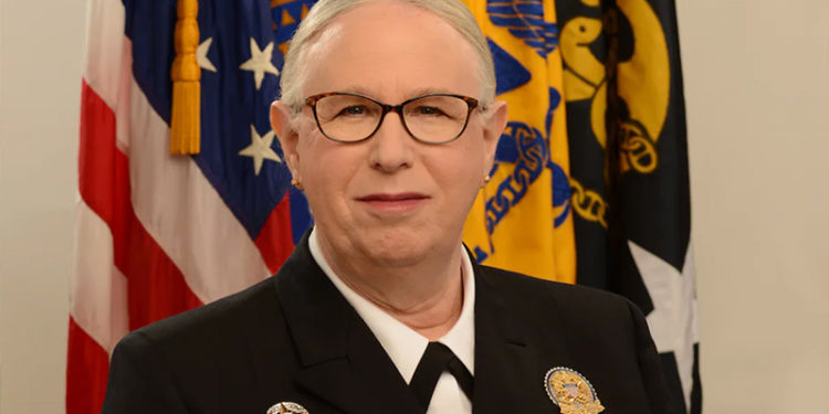 Rachel Levine, ABD'nin ilk trans oramirali oldu