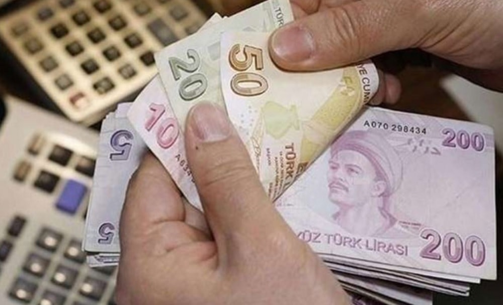 Reuters: 3 kamu bankası kredi faizlerini 200 baz puan indiriyor