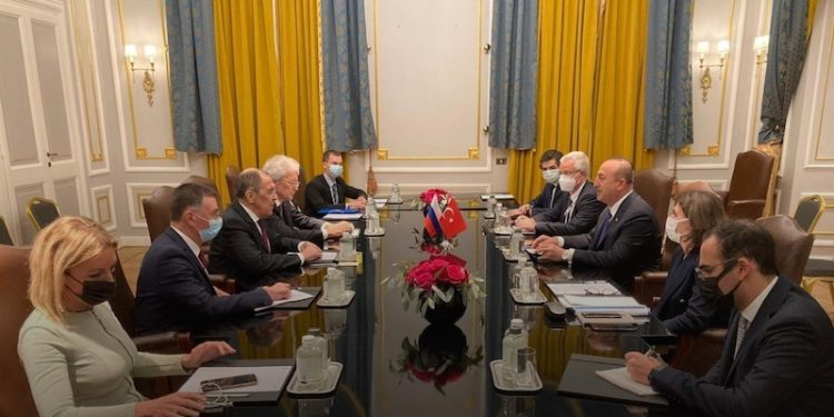 Roma'da Lavrov-Çavuşoğlu görüşmesi: Bir devlet bizden SİHA alıyorsa o artık Türk ürünü değildir