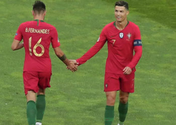 Ronaldo ve Fernandes'den Galatasaray'da Mert Çetin'e kutlama