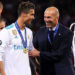 Ronaldo'dan Manchester United'a Zidane önerisi