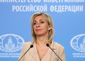 Rusya, ABD'nin 55 Rus diplomat ve personeli daha sınır dışı etmesini bekliyor