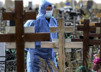 Rusya Federal İstatistik Kurumu'na göre, eylül ayında Covid nedeniyle ölenler, açıklanan sayının yaklaşık iki katı