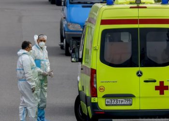 Rusya'da Covid-19 vaka sayısı 8 milyona yaklaştı