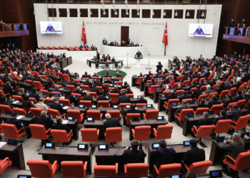 STK’lardan vekillere ‘tezkere’ çağrısı: ‘Hayır’ demenizi bekliyoruz