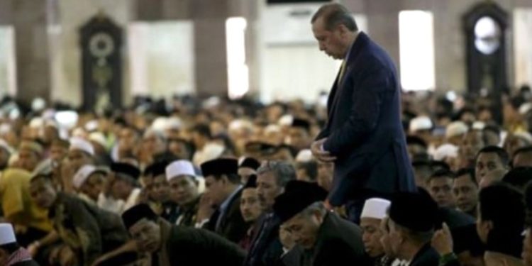 Sahte temsil: ‘Bize yapılan saldırı İslam’a yapılmıştır’