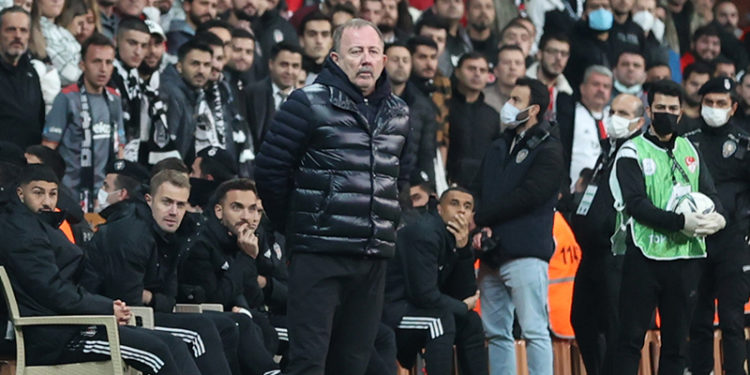 Sergen Yalçın: Biz şampiyon olmak için elimizden geleni yapıyoruz; hiçbir Beşiktaşlının bundan şüphesi olmasın