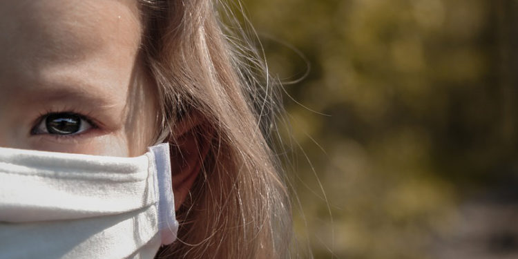 Son bir aydaki Koronavirüs vakalarının yüzde 35'i çocuklar ve gençlerden oluştu