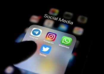 Sosyal medya fenomenlerinin yeni gelir kapısı; "Kendilerine hakaret ettirerek para kazanıyorlar"