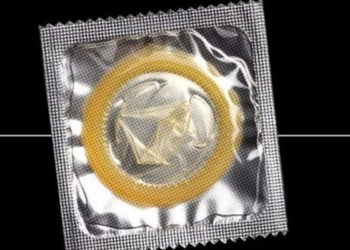 Stealthing: California'da, seks sırasında rıza dışı prezervatif çıkarmak yasaklandı