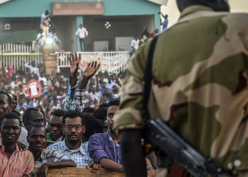 Sudan'da olağanüstü hal ilan edildi