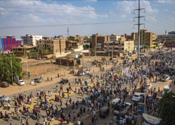 Sudan’daki protestolarda 35 kişi yaralandı