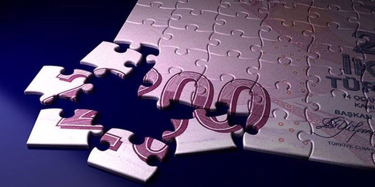 TL'deki değer kaybını değerlendiren ekonomist: Korktuğumuz başımıza gelebilir