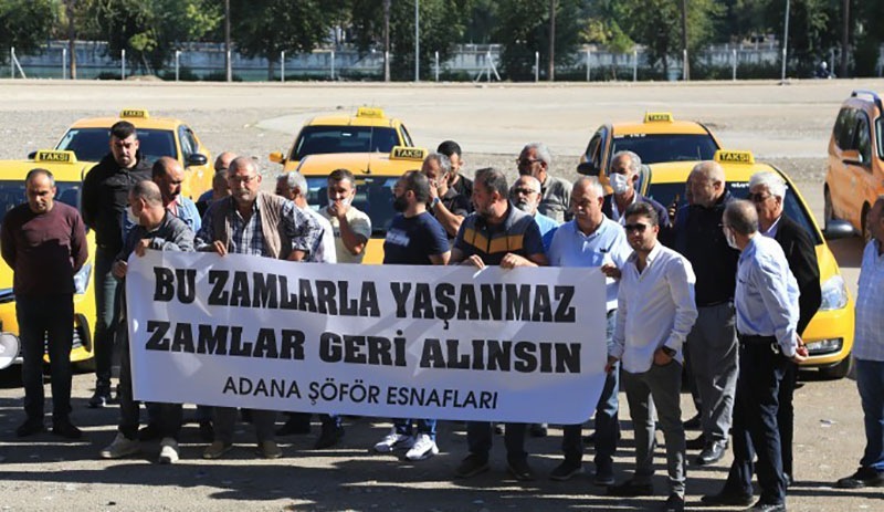 Taksi şoförleri akaryakıt zamlarını protesto etti