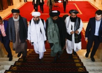 Taliban ekonomik krizdeki Afganistan'da iş&ccedil;i maaşlarını "buğday'la &ouml;deyecek
