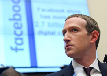 Time dergisinden 11 yıl sonra Zuckerberg kapağı; “Facebook’u sil”